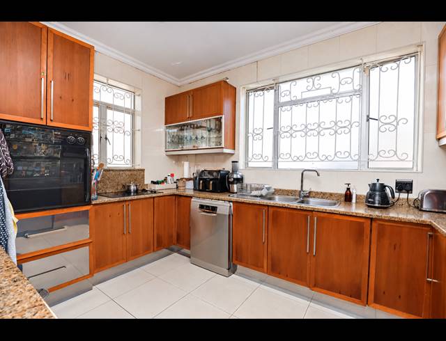 2 BEDROOM APARTMENT FOR SALE IN MUSGRAVE